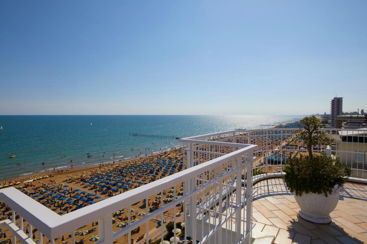 Termini Beach Hotel & Suites Lido di Jesolo Bagian luar foto