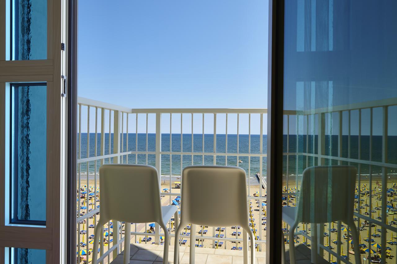 Termini Beach Hotel & Suites Lido di Jesolo Bagian luar foto